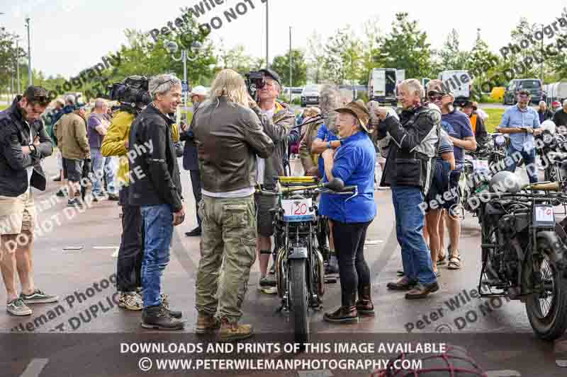 Vintage motorcycle club;eventdigitalimages;no limits trackdays;peter wileman photography;vintage motocycles;vmcc banbury run photographs